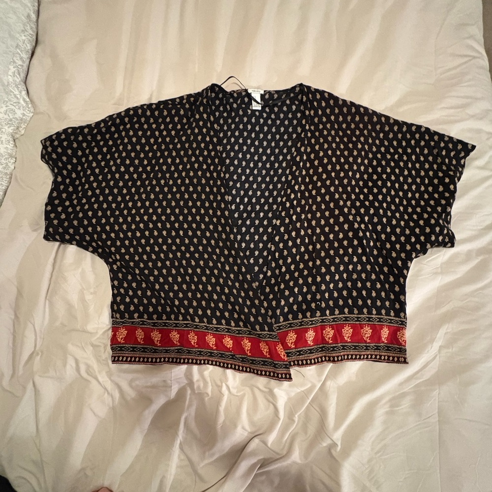 Forever 21 Patterned Kimono